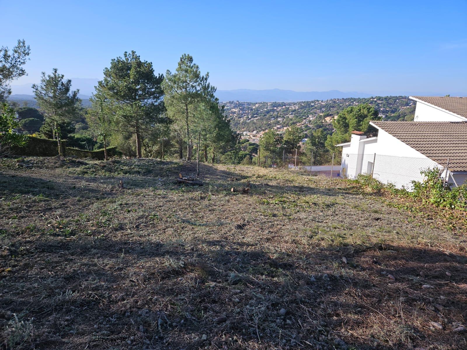 Terreno urbanizable en Aiguaviva park